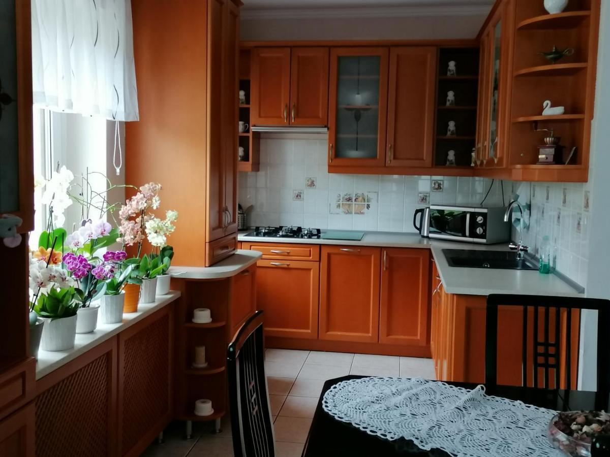 Fadora Apartman Apartment Тихани Екстериор снимка